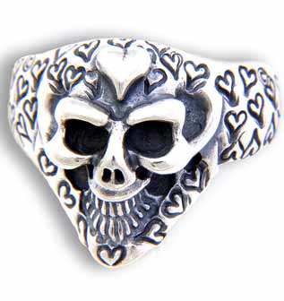 Small Graffiti Good Luck Skull Ring w/Heart Skull Art