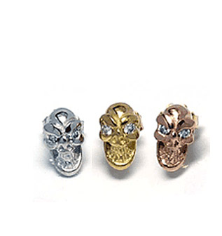 SKULL EARRING 18K WIHT DIAMOND