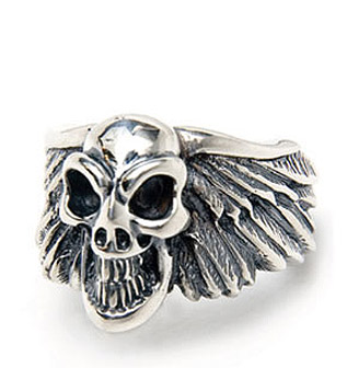 Wing w/Good Luck Skull Ring